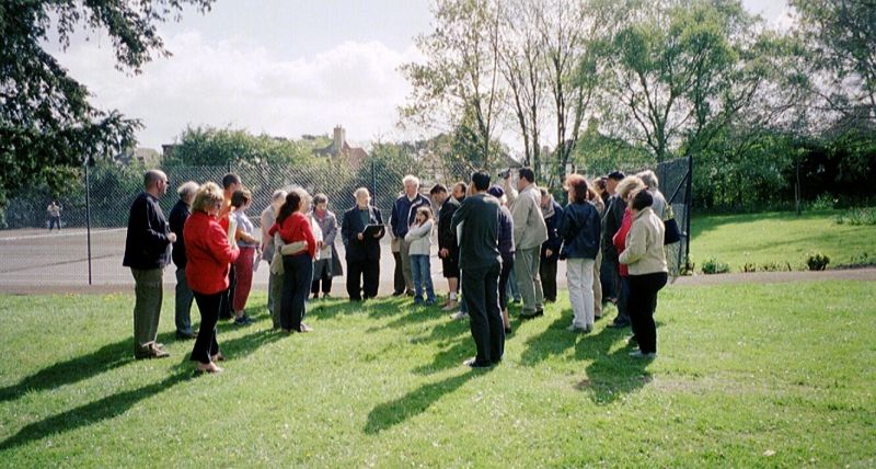 Outside Hayes Library - April 2003
Gilbert telling us about the Rev. Hussey outside Hayes Library during the 2003 Mystery London Astro Tour.
Link-words: London MLAT2003