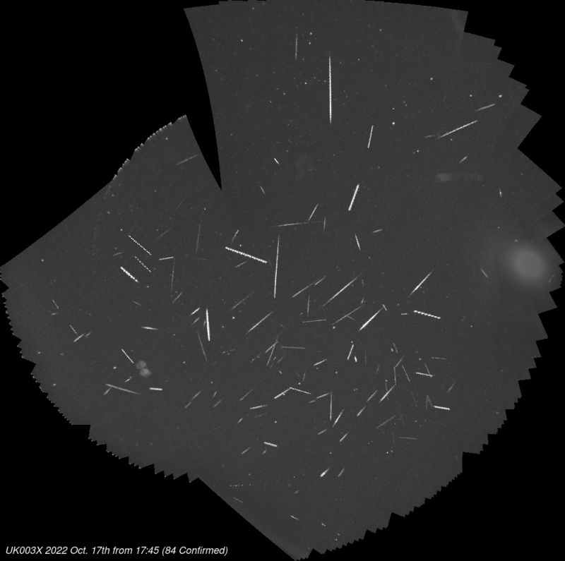 Orionids 2022 October 17-18
Meteors recorded by my GMN camera on the night of 17th-18th October 2022. This image includes 20 Orionids, 7 epsilon Geminids, 7 Leonis Minorids, 4 Southern Taurids, 3 chi Taurids and 33 sporadics. 
