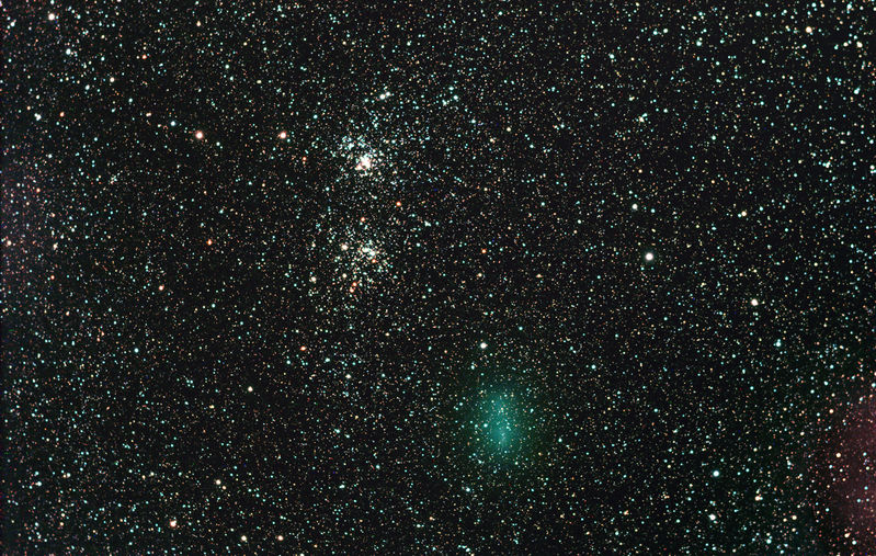 Perseus double cluster and Comet Hartley
24x300 from a very misty, wet DSC at Rother
Link-words: Messier