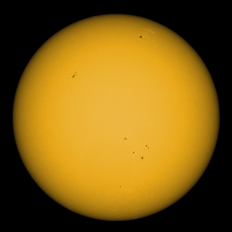 Spotty Sun
Stack of 20 Ha images
Link-words: Sun Mac