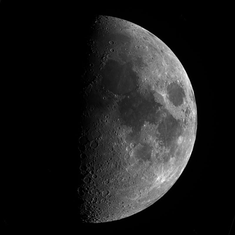 The Moon
64 Ha images, stacked in registax.
Final tweeking of levels in photoshop,
Link-words: Moon