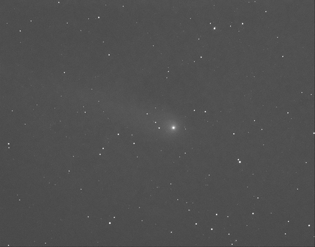 Comet Lulin from 5th March 2009
Poor sky conditions.

1 minute exposures 2 minutes apart covering an hour of elapsed time from 11:30pm to 00:30am
