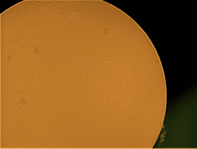 Sun and prominence
Link-words: CarolePope