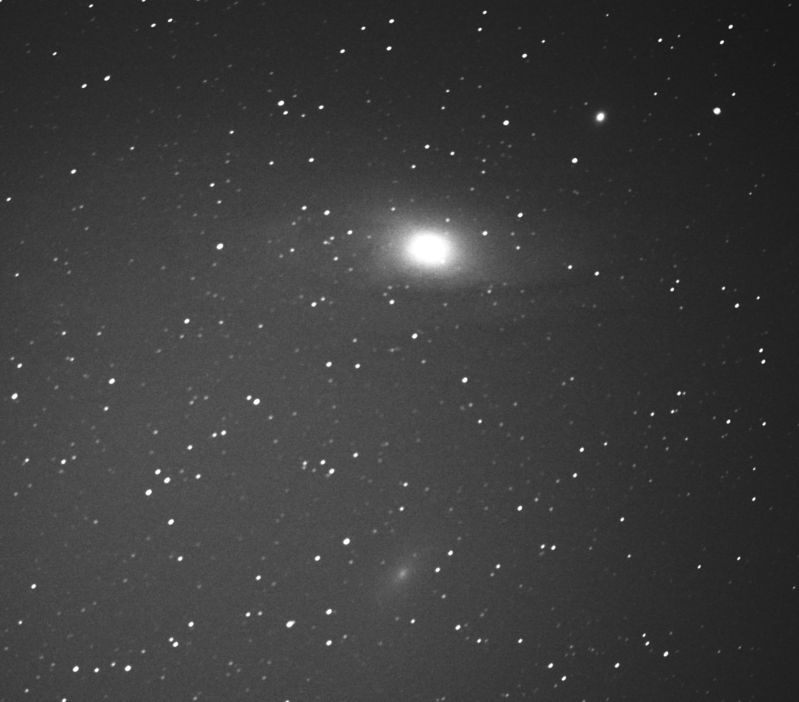 Andromeda - 1st try
Cropped - converted to B&W
No Guiding
25 x 30/40 secs Lights
3 x 3/4 mins Darks 
Total 11 mins L, 11 mins D
Link-words: CarolePope