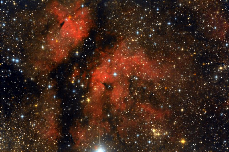 IC1318 Sadr Nebula in Cygnus, 14 October 2017, Manche France
Link-words: Duncan