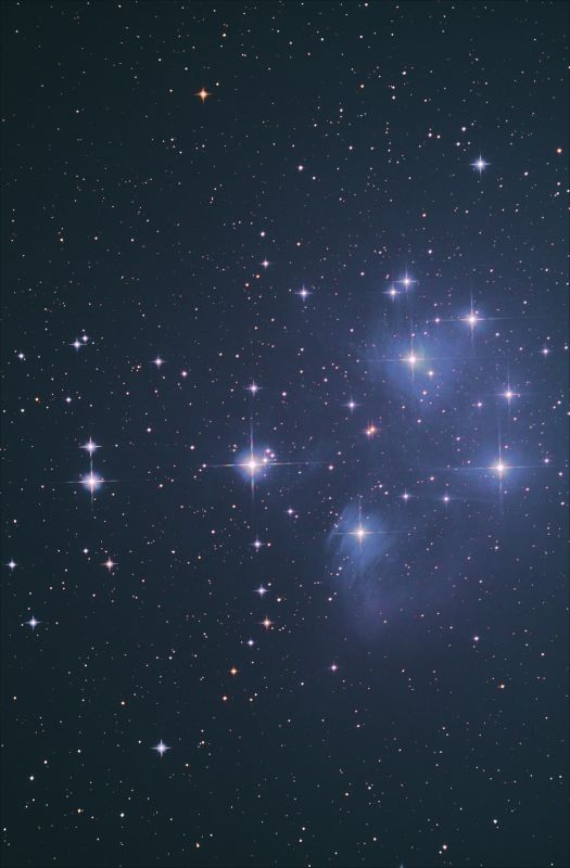 M45 The Pleiades  30-10-2017 Manche, France
124x 10s,20s,40s @iso800
Link-words: Duncan