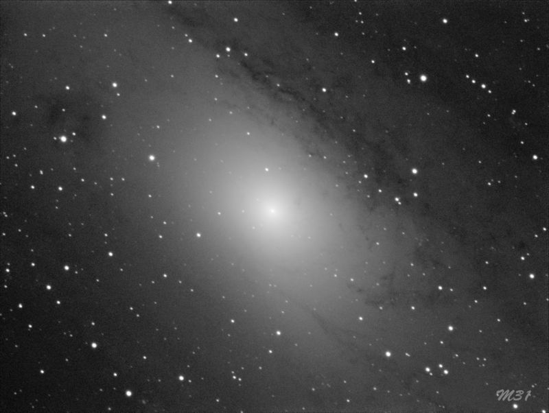 M31
Central region of M31
Link-words: Galaxy Messier
