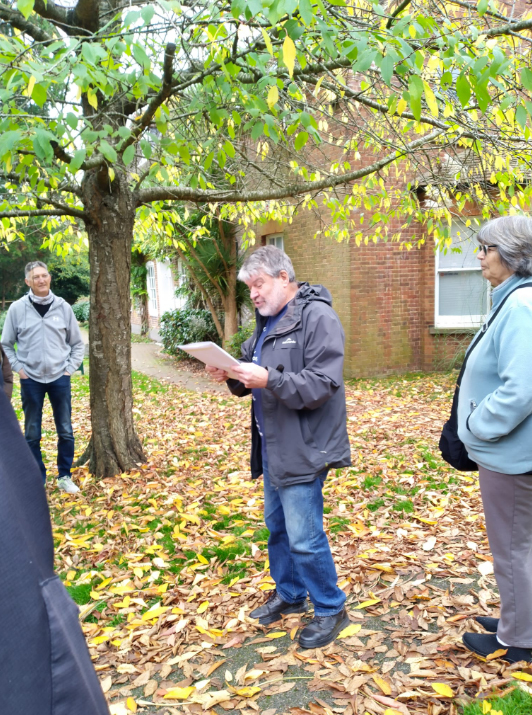 Mystery London Astronomy Tour 2024 Hayes
Greg talking about John Hussey, at Hayes Street Bromley, who had a large observatory in the garden.  These days the house is a library. 
Photo by Jim Worthington
Link-words: MLAT2024