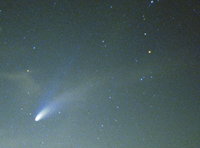 Comet!
A photograph of comet Hale-Bopp. Just look at the detail in the two tails!
Link-words: Comet