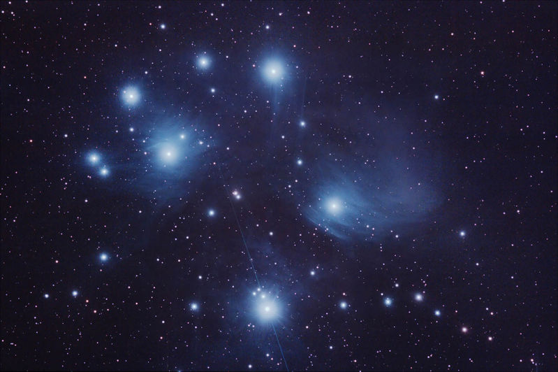 M45 Pleiades Cluster 27-11-11
31 x 5mins 800 ISO
Link-words: CarolePope